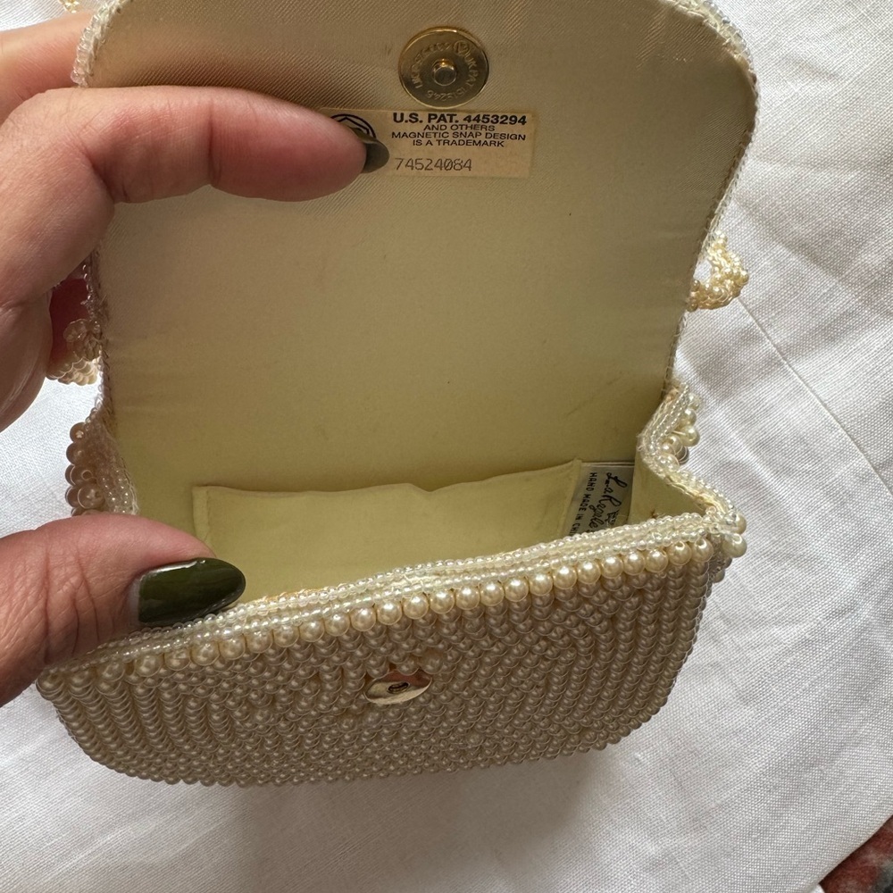 Vintage Elegant Pearl-Embellished Cream Bag - Picture 4 of 5